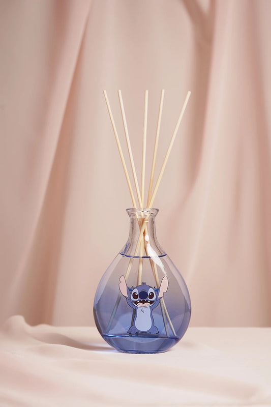 Decoratieve Disney Stitch geur diffuser met ‘Soft Cotton’ parfum en speels Lilo & Stitch-design – ideaal als stijlvolle geurverspreider én cadeau.