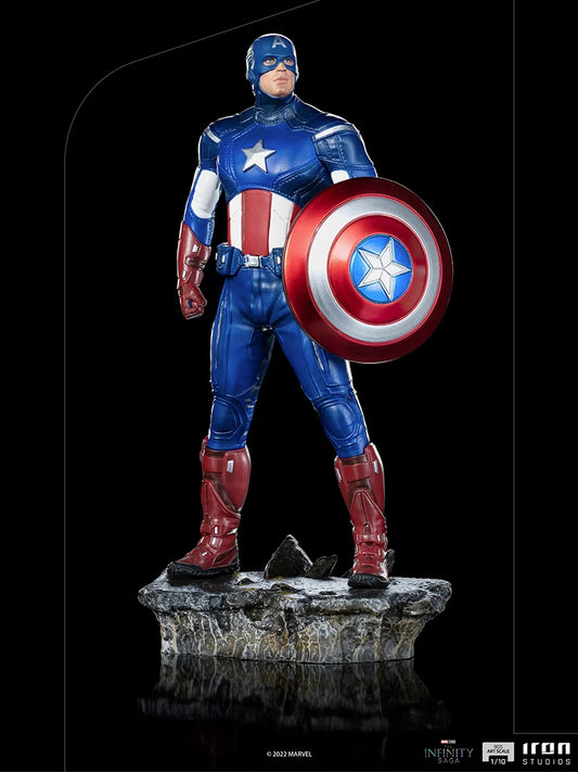 “Gedetailleerd Captain America beeldje van Steve Rogers, hoogwaardige materialen, perfect voor Marvel-verzamelaars.”