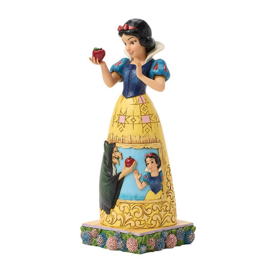 Herbeleef een magisch moment uit Snow White and the Seven Dwarfs met dit Disney Traditions beeldje van Sneeuwwitje in haar iconische jurk. Elegant, gedetailleerd en een blikvanger in elke collectie.