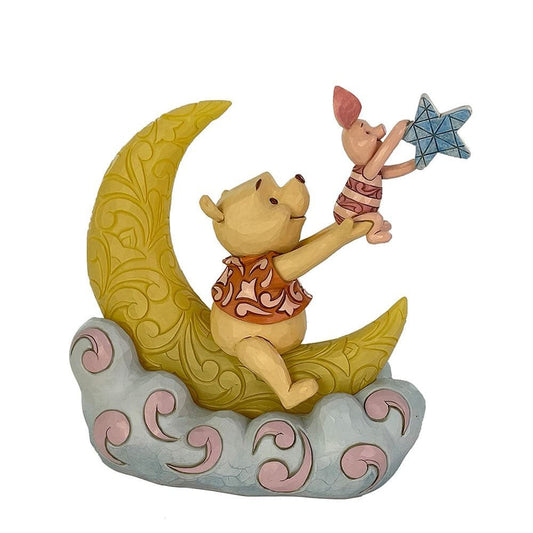 Winnie the Pooh en Knorretje Disney Traditions figurine op lichtgevende maan, sfeervol nachtlampje voor Disney fans.