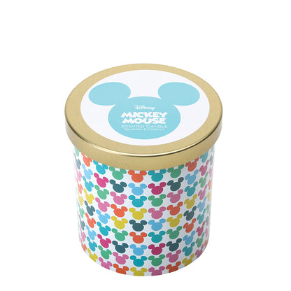 Laat je huis stralen met een frisse, tropische sfeer dankzij de Disney Home Mickey Mouse Sea Spray & Coconut geurkaars. De combinatie van zeezout en zachte kokos creëert een levendige, ontspannende ambiance, terwijl het vrolijke Mickey Mouse-design een speelse eyecatcher is in elk interieur.
